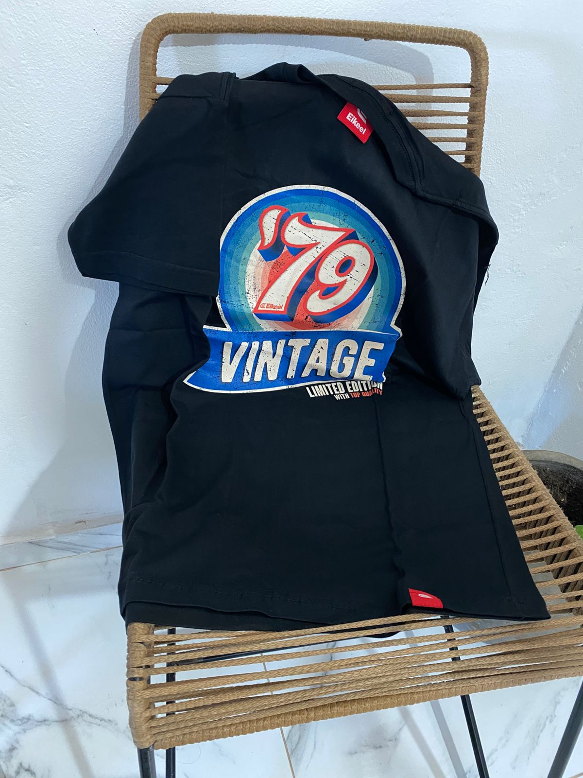 REMERA 79 VINTAGE